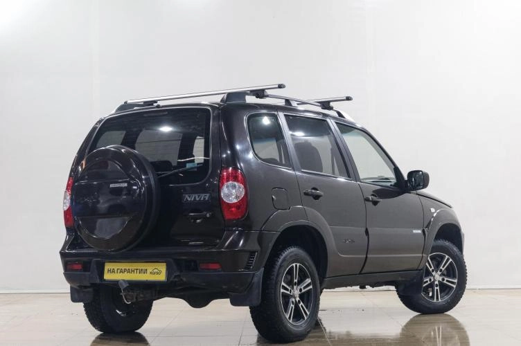 Chevrolet Niva 6 из 6