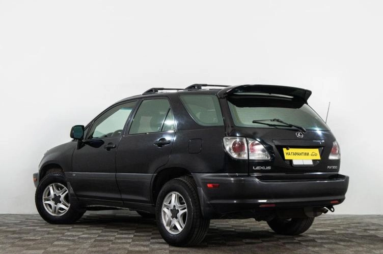 Lexus RX 4 из 6