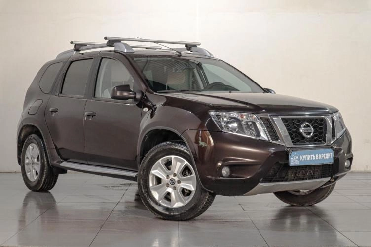 Nissan Terrano 1 из 6