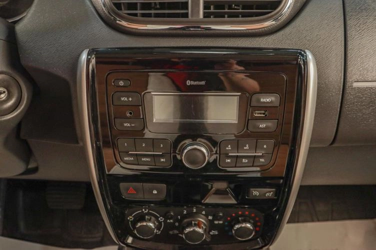 Nissan Terrano 14 из 17
