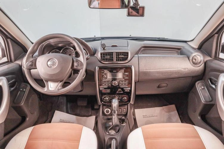 Nissan Terrano 16 из 17