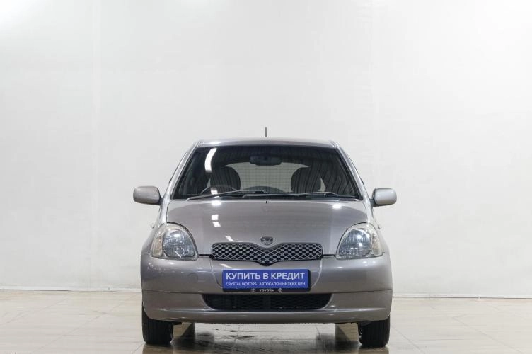 Toyota Vitz 2 из 6