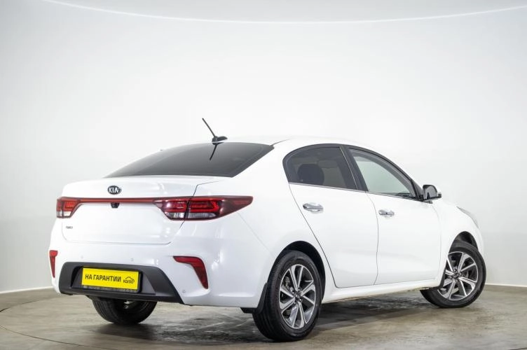 KIA Rio 4 из 6