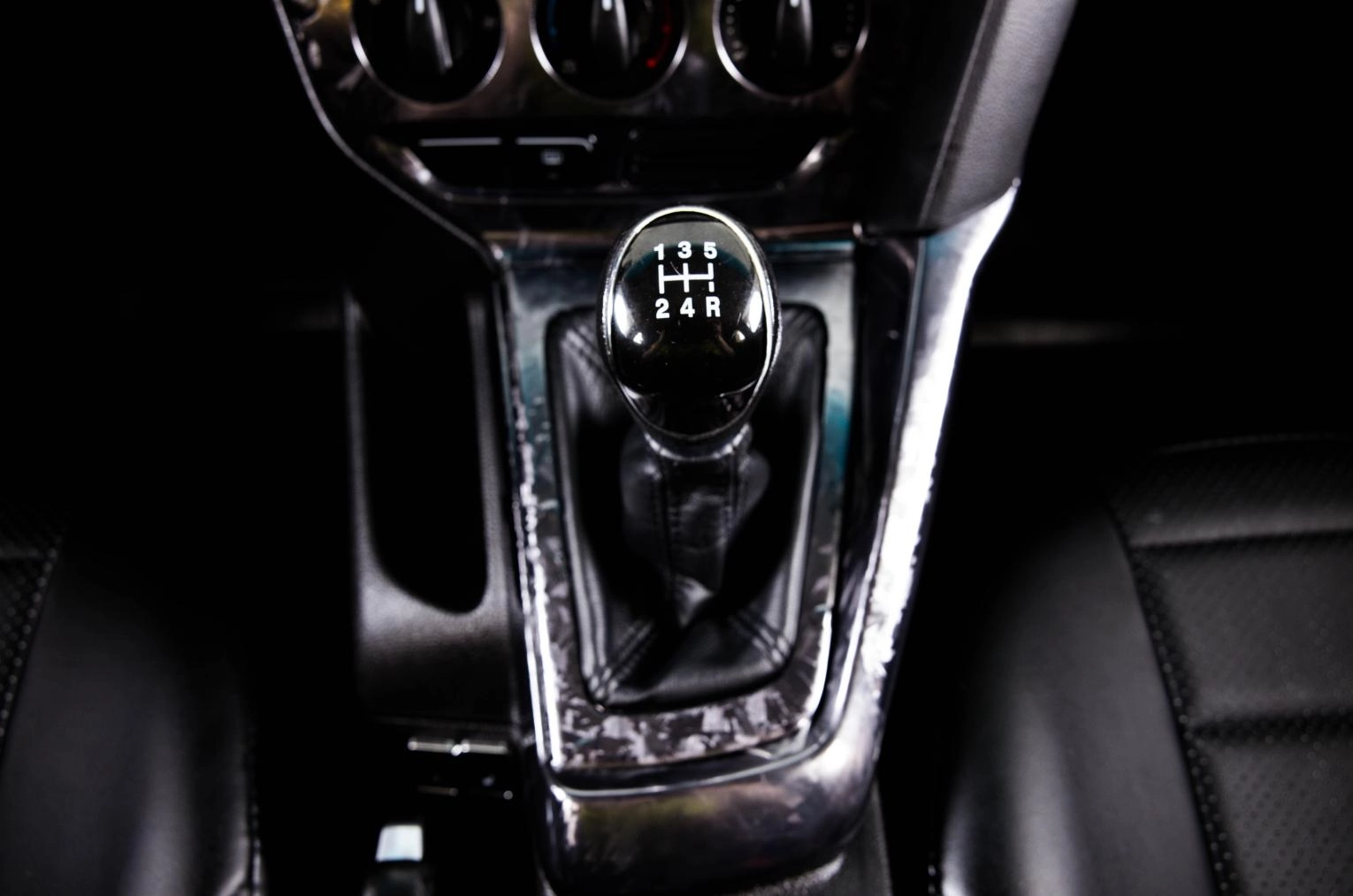 Ford Focus 20 из 23