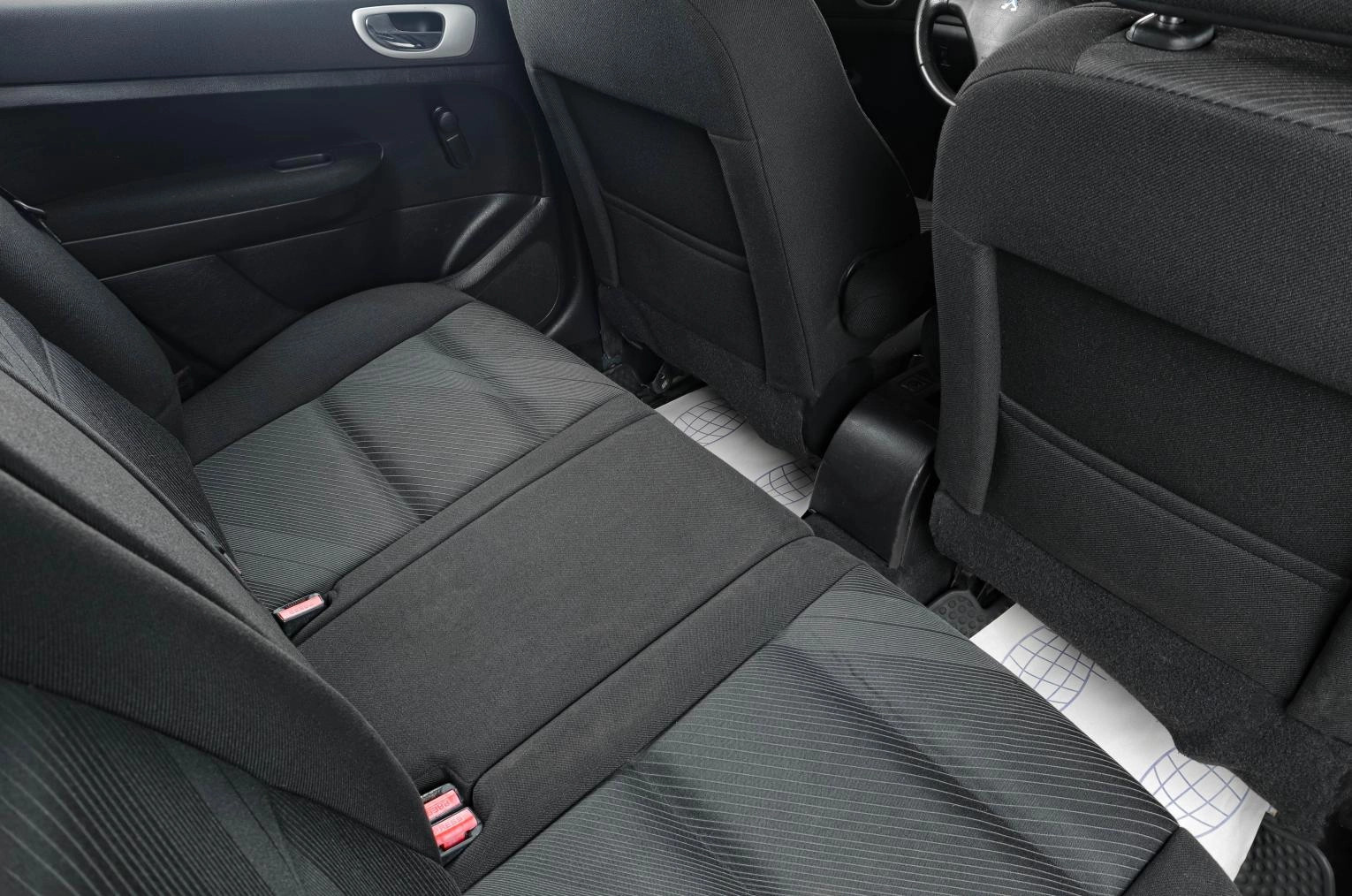 Peugeot 307 9 из 16