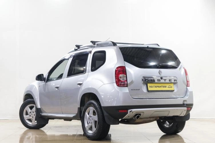 Renault Duster 4 из 6