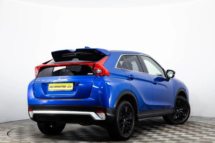 Mitsubishi Eclipse Cross 4 из 6