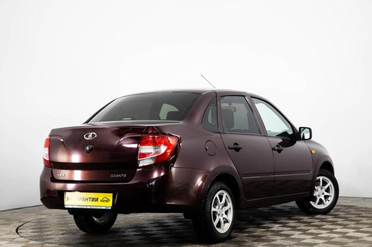ВАЗ (LADA) Granta 4 из 6