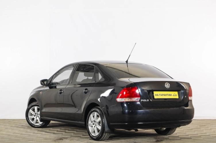 Volkswagen Polo 5 из 6