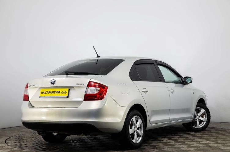 Skoda Rapid 4 из 6