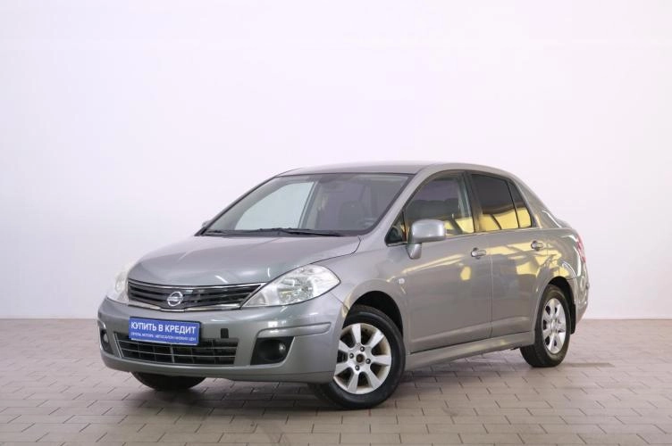 Nissan Tiida 3 из 6
