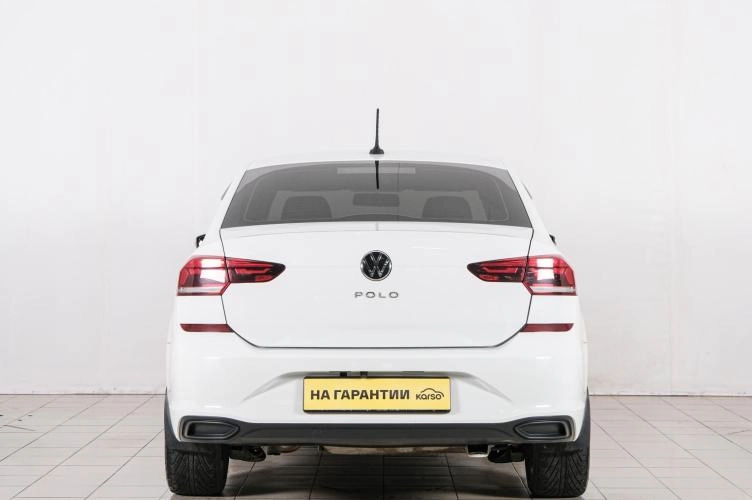 Volkswagen Polo 5 из 6