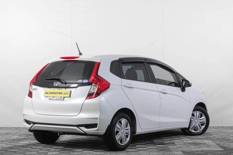 Honda Fit 6 из 6