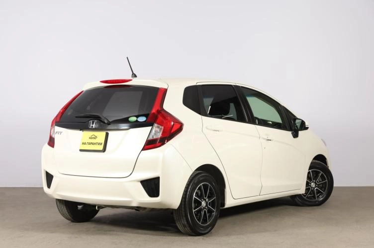 Honda Fit 6 из 6