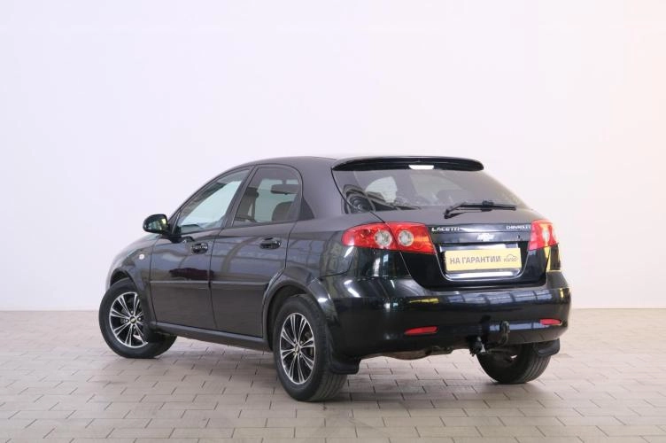 Chevrolet Lacetti 4 из 6