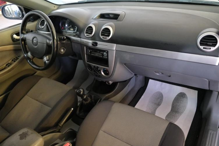 Chevrolet Lacetti 16 из 19