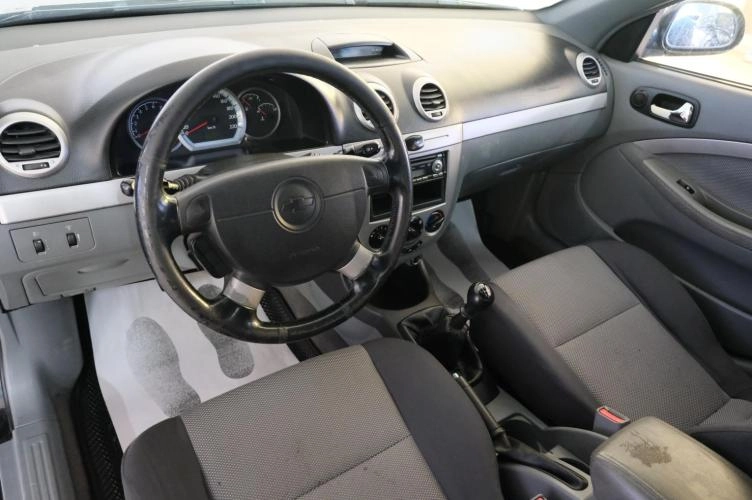 Chevrolet Lacetti 9 из 19