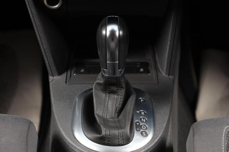 Volkswagen Touran 12 из 16