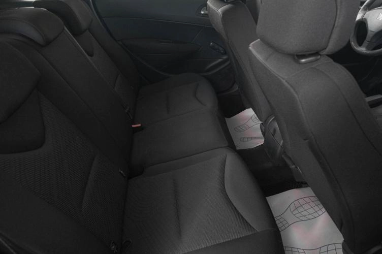 Peugeot 308 9 из 21