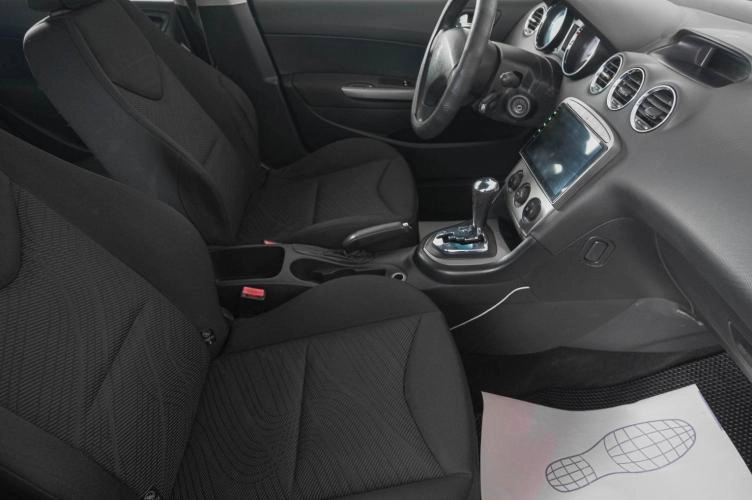 Peugeot 308 10 из 21