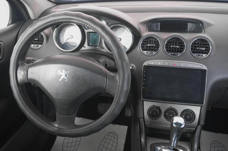 Peugeot 308 11 из 21