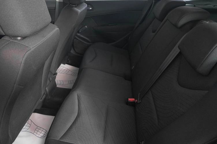 Peugeot 308 8 из 21