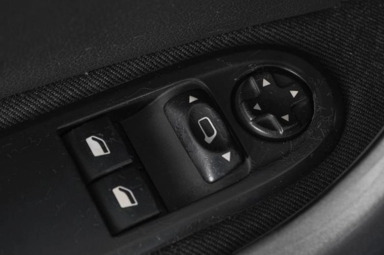 Peugeot 308 21 из 21