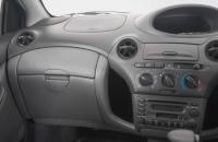 Toyota Vitz 12 из 19