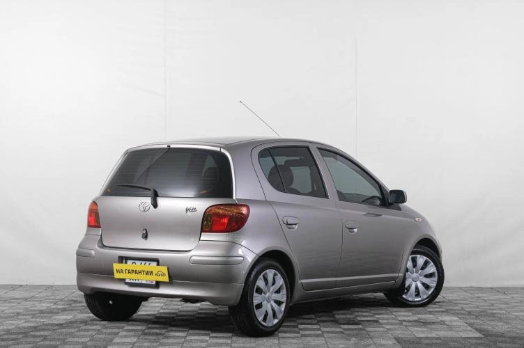 Toyota Vitz 6 из 6