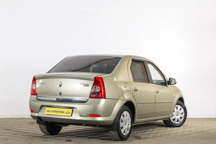 Renault Logan 6 из 6