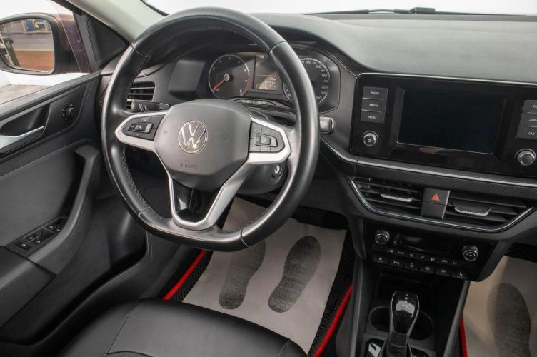 Volkswagen Polo 17 из 26