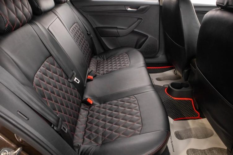 Volkswagen Polo 25 из 26