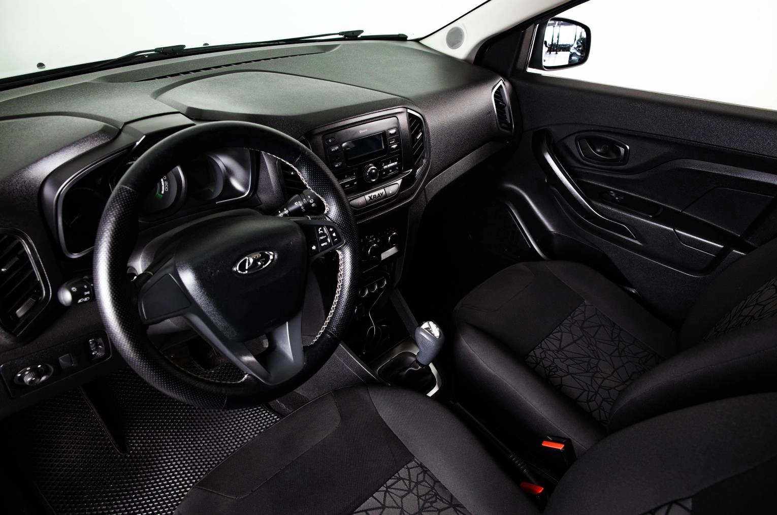 ВАЗ (LADA) XRAY 8 из 23