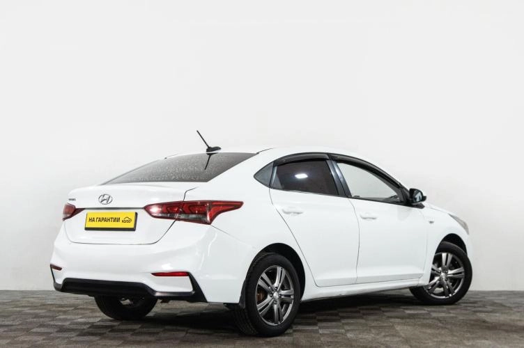 Hyundai Solaris 6 из 6