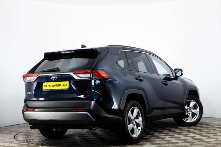 Toyota RAV4 4 из 6
