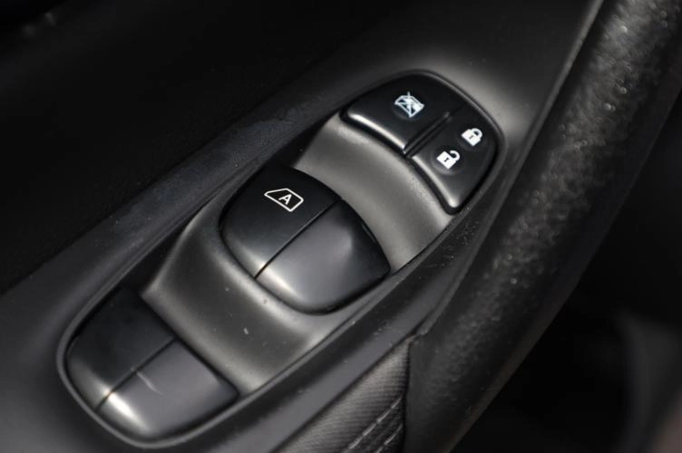 Nissan Qashqai 15 из 18