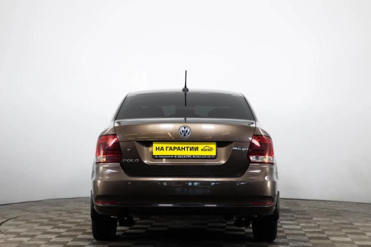 Volkswagen Polo 5 из 6
