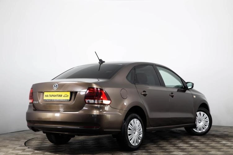 Volkswagen Polo 4 из 6