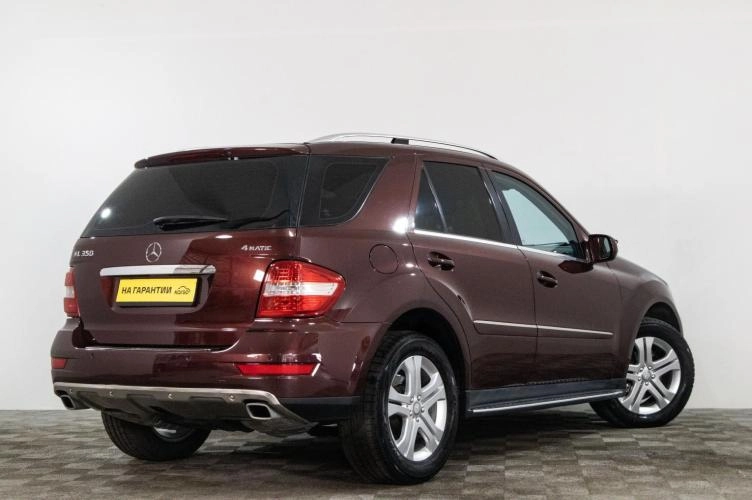 Mercedes-Benz M-класс 4 из 6