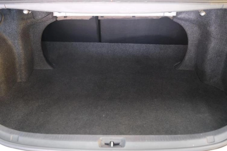Toyota Camry 21 из 21