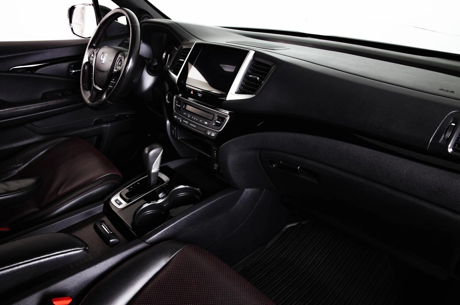 Honda Ridgeline 15 из 30