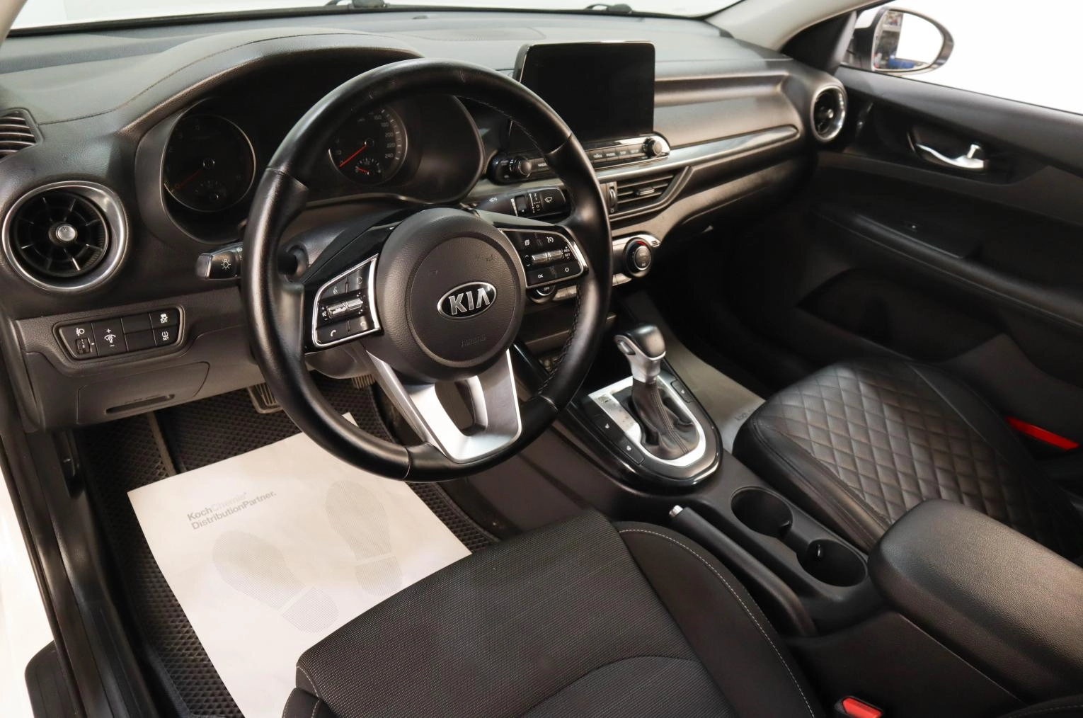 KIA Cerato 8 из 18
