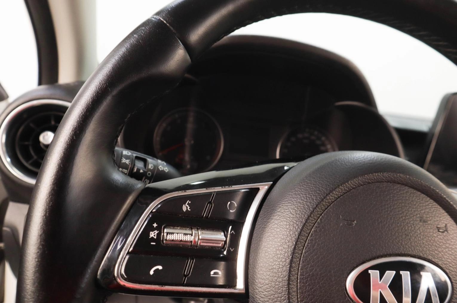 KIA Cerato 11 из 18