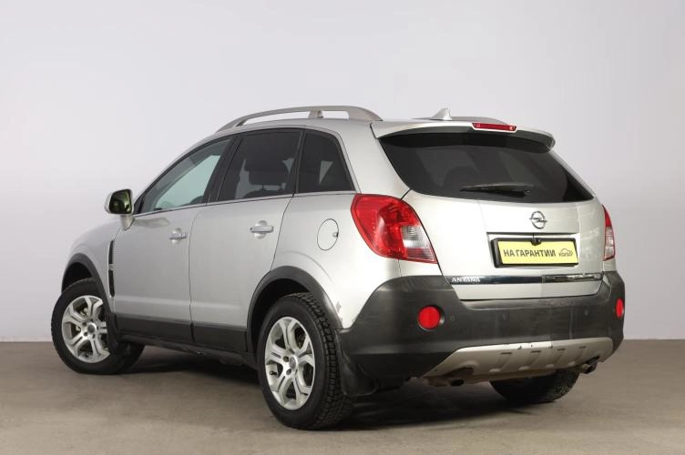Opel Antara 4 из 6