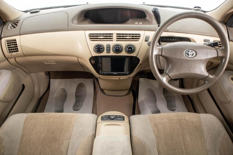 Toyota Vista Ardeo 9 из 23