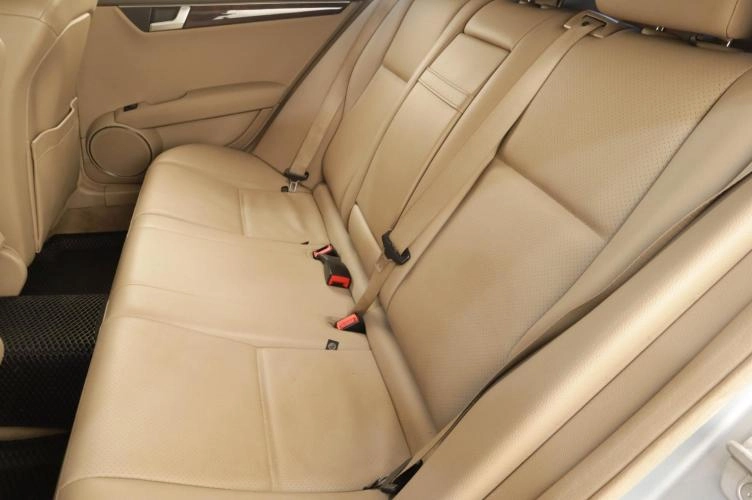 Mercedes-Benz C-класс 23 из 23