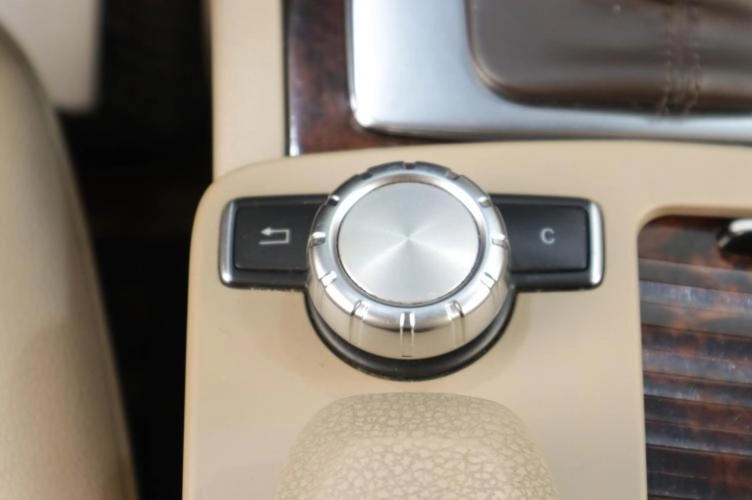 Mercedes-Benz C-класс 18 из 23