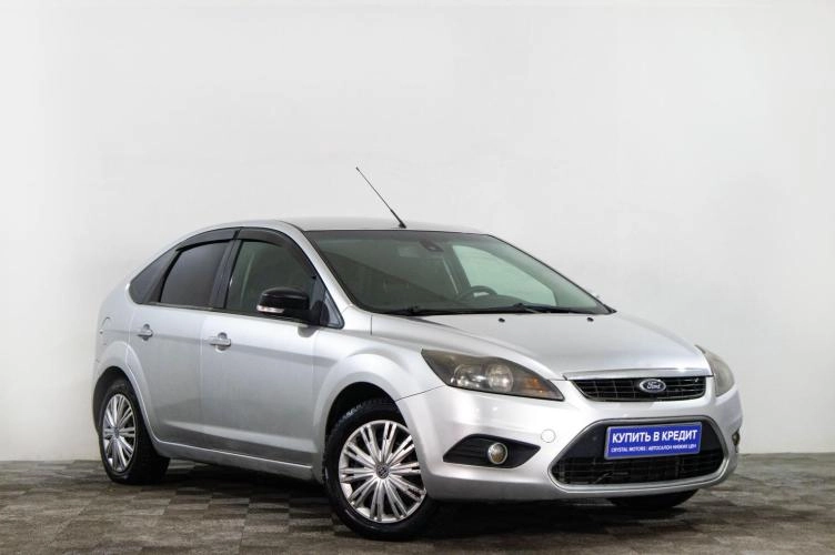 Ford Focus 1 из 6