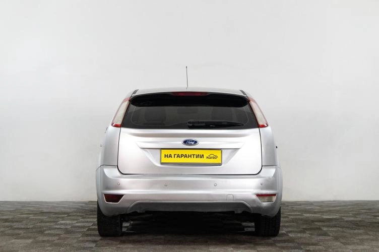 Ford Focus 5 из 6
