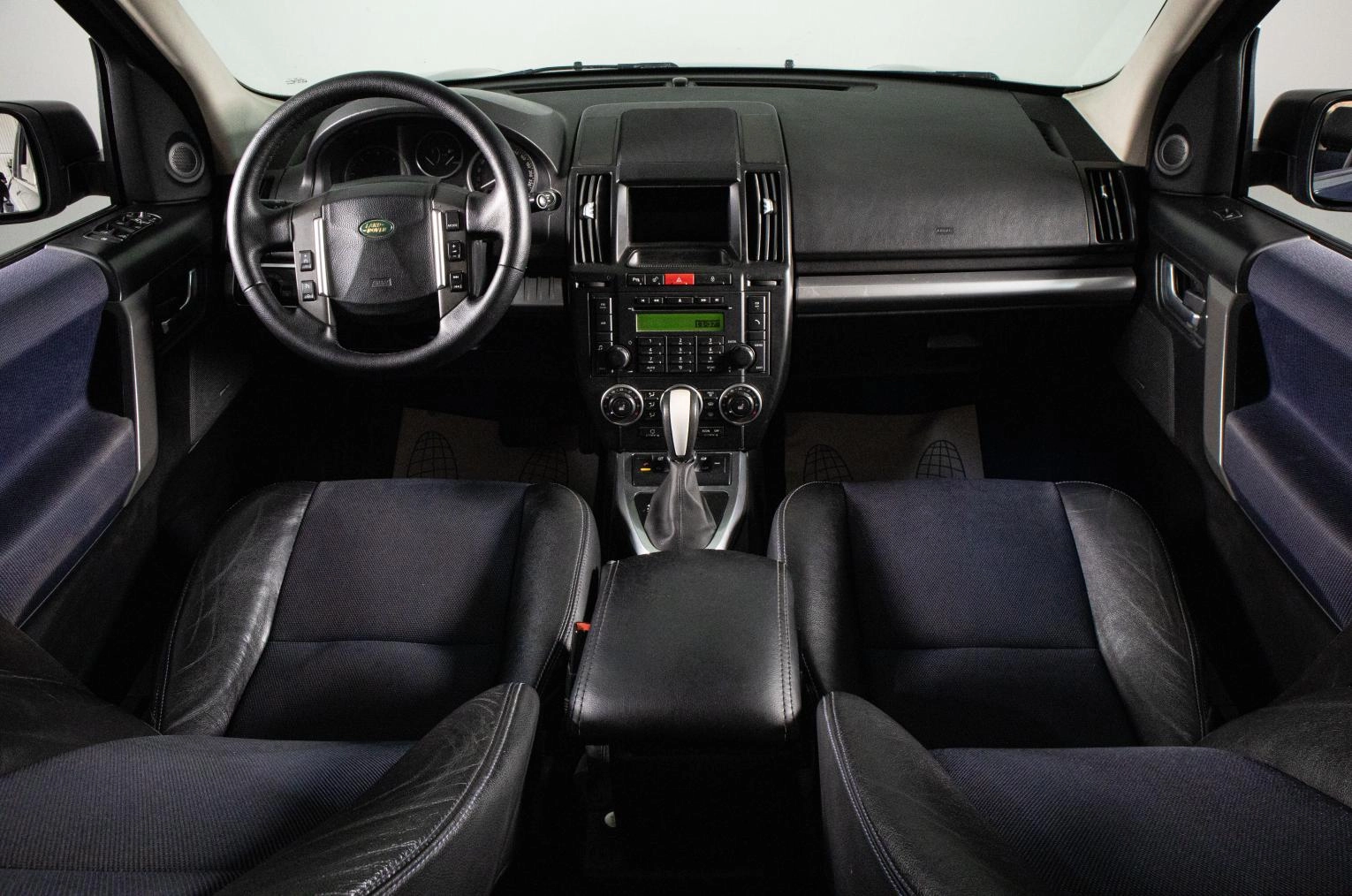 Land Rover Freelander 9 из 13